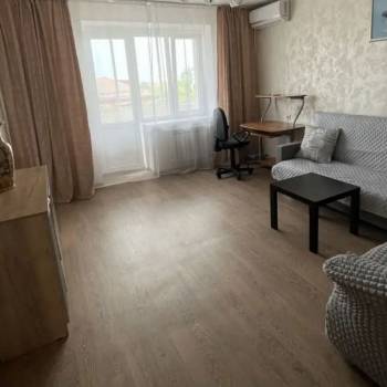Сдается 2-х комнатная квартира, 58 м²