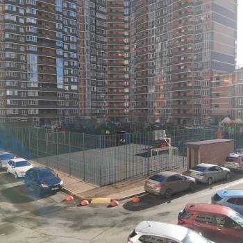 Сдается 1-комнатная квартира, 44 м²
