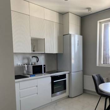 Сдается 1-комнатная квартира, 35 м²
