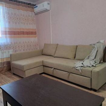 Сдается 1-комнатная квартира, 38,6 м²