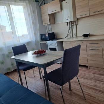 Сдается 1-комнатная квартира, 38,6 м²