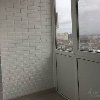Сдается 1-комнатная квартира, 38 м²