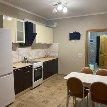 Сдается 1-комнатная квартира, 36 м²