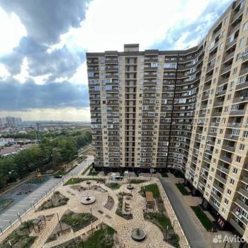 Сдается 1-комнатная квартира, 43 м²