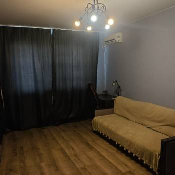 Сдается 1-комнатная квартира, 41,5 м²
