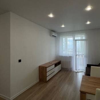 Сдается 2-х комнатная квартира, 64,7 м²