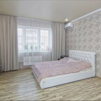 Сдается 1-комнатная квартира, 53 м²