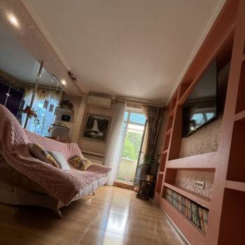 Сдается 1-комнатная квартира, 41,6 м²