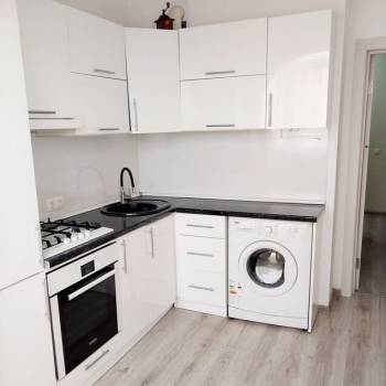 Продается 1-комнатная квартира, 42,6 м²