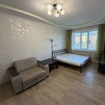 Сдается 1-комнатная квартира, 40 м²