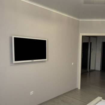 Сдается 1-комнатная квартира, 56 м²