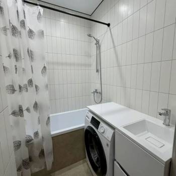 Сдается 2-х комнатная квартира, 61 м²
