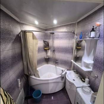 Продается 1-комнатная квартира, 45 м²