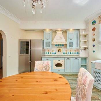 Продается 3-х комнатная квартира, 134,5 м²