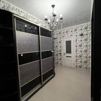 Сдается 2-х комнатная квартира, 65 м²