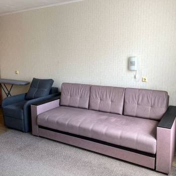 Сдается 1-комнатная квартира, 40 м²