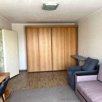 Сдается 1-комнатная квартира, 40 м²