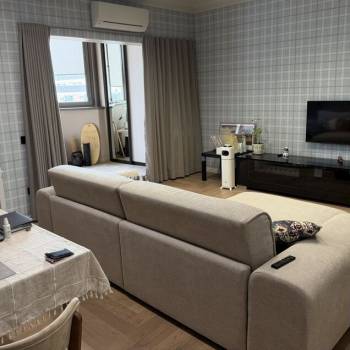 Продается 1-комнатная квартира, 50,5 м²