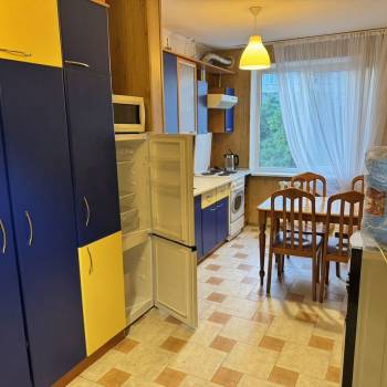 Сдается 2-х комнатная квартира, 70 м²