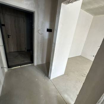 Продается 1-комнатная квартира, 38 м²
