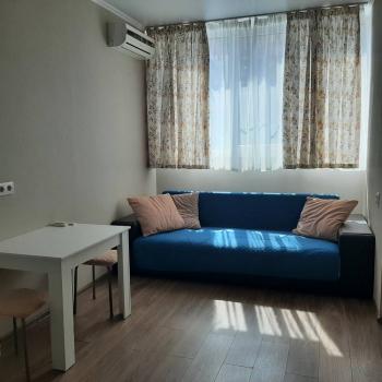 Сдается 1-комнатная квартира, 53 м²
