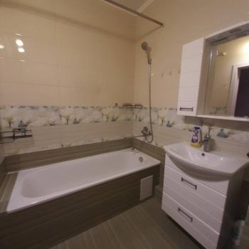 Сдается 1-комнатная квартира, 53 м²