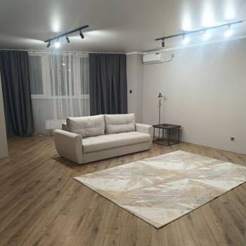 Сдается 2-х комнатная квартира, 69,9 м²