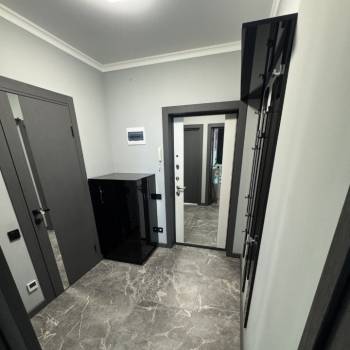 Продается 1-комнатная квартира, 45 м²