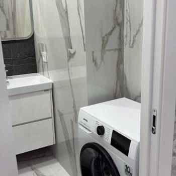 Сдается 2-х комнатная квартира, 65 м²