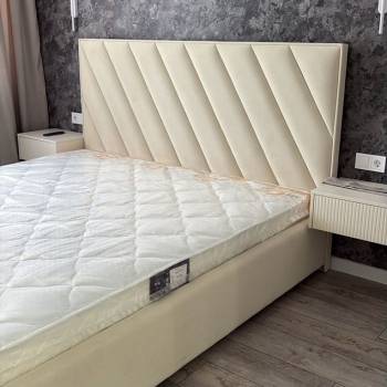 Сдается 2-х комнатная квартира, 65 м²