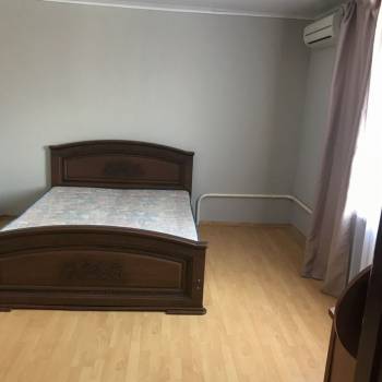 Сдается Дом, 180 м²