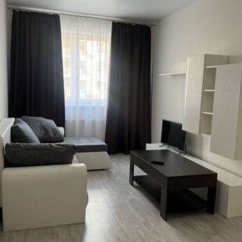Продается 1-комнатная квартира, 34 м²