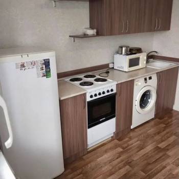 Продается 1-комнатная квартира, 37 м²