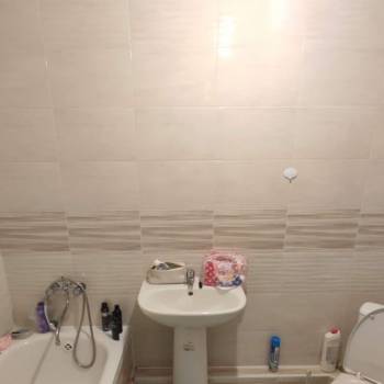 Сдается 2-х комнатная квартира, 64 м²