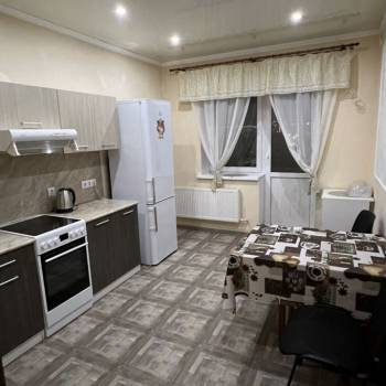 Сдается 2-х комнатная квартира, 57 м²