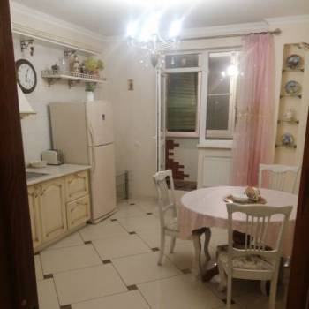 Продается 2-х комнатная квартира, 85 м²