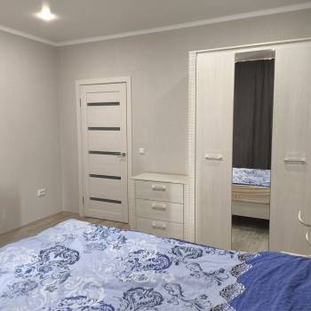Сдается 2-х комнатная квартира, 64 м²