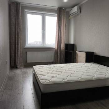 Сдается 2-х комнатная квартира, 64 м²