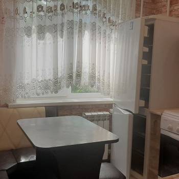Сдается 2-х комнатная квартира, 42 м²