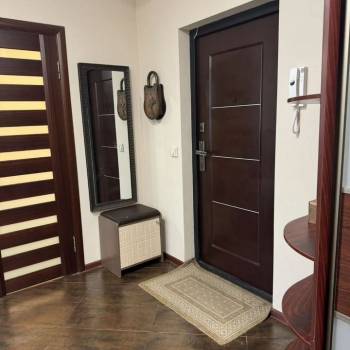 Сдается 2-х комнатная квартира, 68 м²