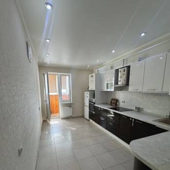 Сдается 1-комнатная квартира, 42,2 м²