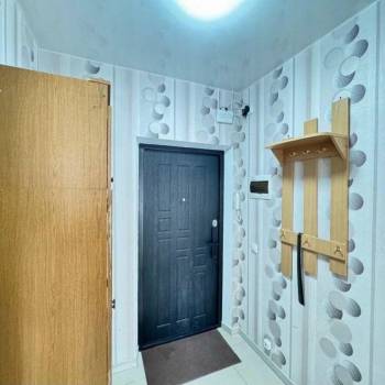 Продается 1-комнатная квартира, 35 м²