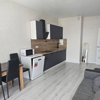 Сдается 2-х комнатная квартира, 58 м²