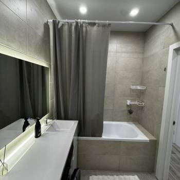 Сдается 2-х комнатная квартира, 60 м²