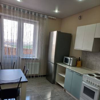 Сдается 2-х комнатная квартира, 60 м²