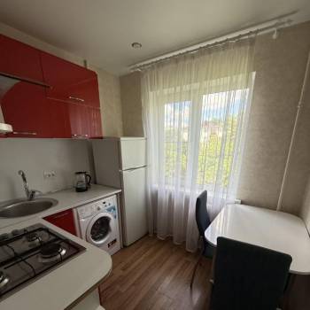 Сдается 2-х комнатная квартира, 43 м²