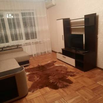 Сдается Многокомнатная квартира, 62 м²