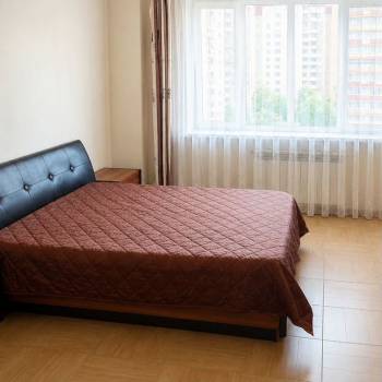 Сдается 1-комнатная квартира, 52 м²