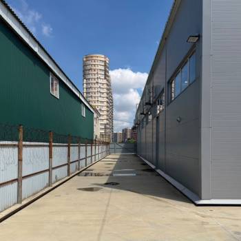 Сдается Нежилое помещение, 1500 м²