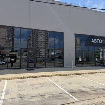Сдается Нежилое помещение, 1500 м²